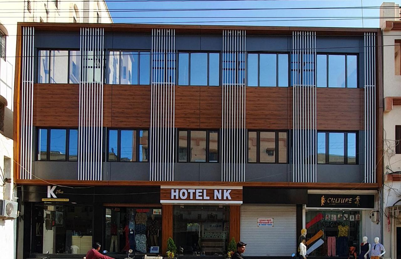 Hotel N K Bhuj Ngoại thất bức ảnh